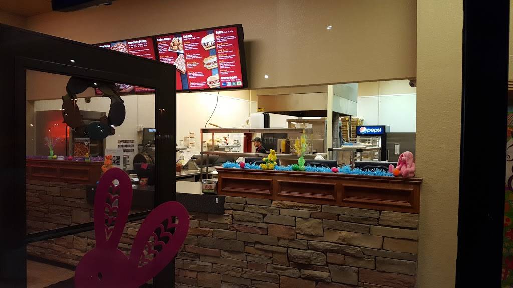 Marcos Pizza | meal delivery | 1045 N Main St, Bowling Green, OH 43402, USA | 4193530044 OR +1 419-353-0044