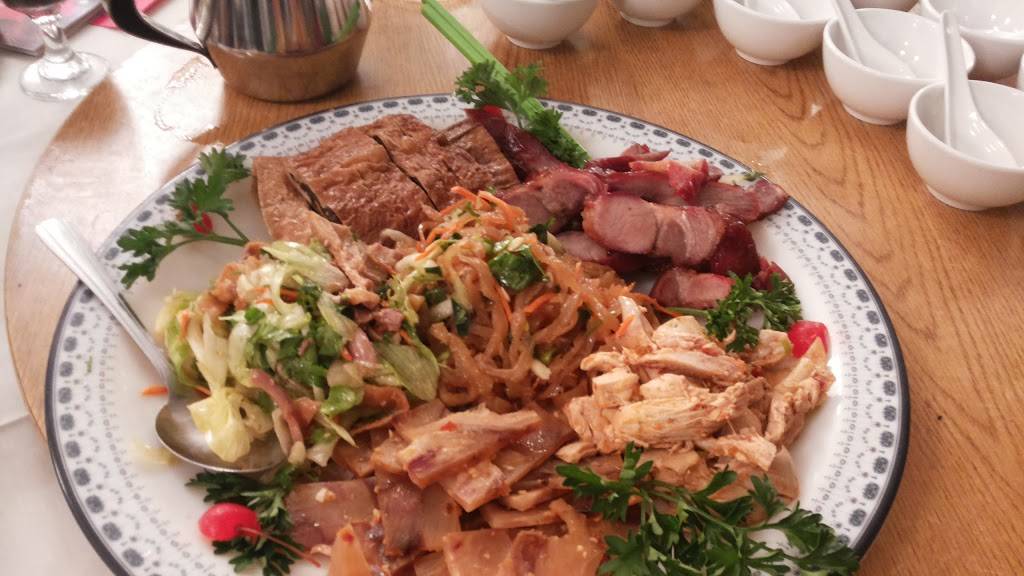 China Harbor Restaurant | restaurant | 2040 Westlake Ave N, Seattle, WA 98109, USA | 2062861688 OR +1 206-286-1688