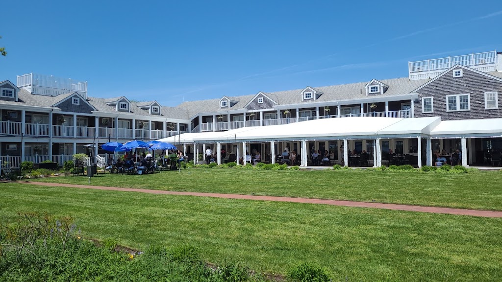 Brant Point Grill | restaurant | White Elephant, 50 Easton St, Nantucket, MA 02554, USA | 5083251320 OR +1 508-325-1320