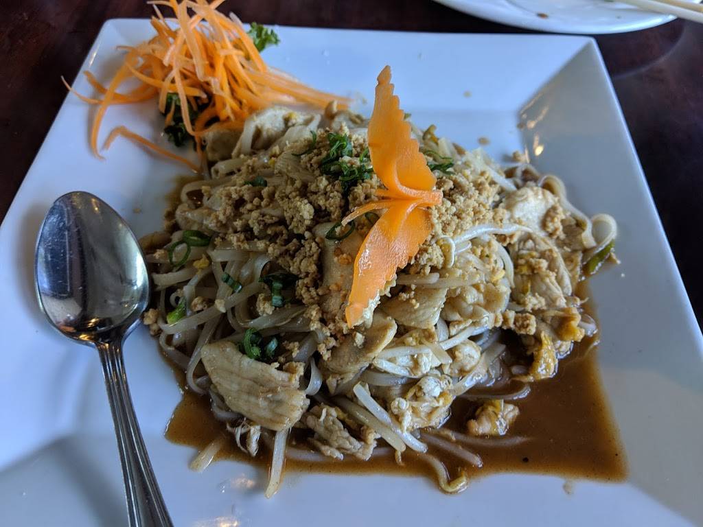 Galanga Thai Kitchen & Sushi | restaurant | 2389 Wilton Dr, Wilton Manors, FL 33305, USA | 9542020000 OR +1 954-202-0000