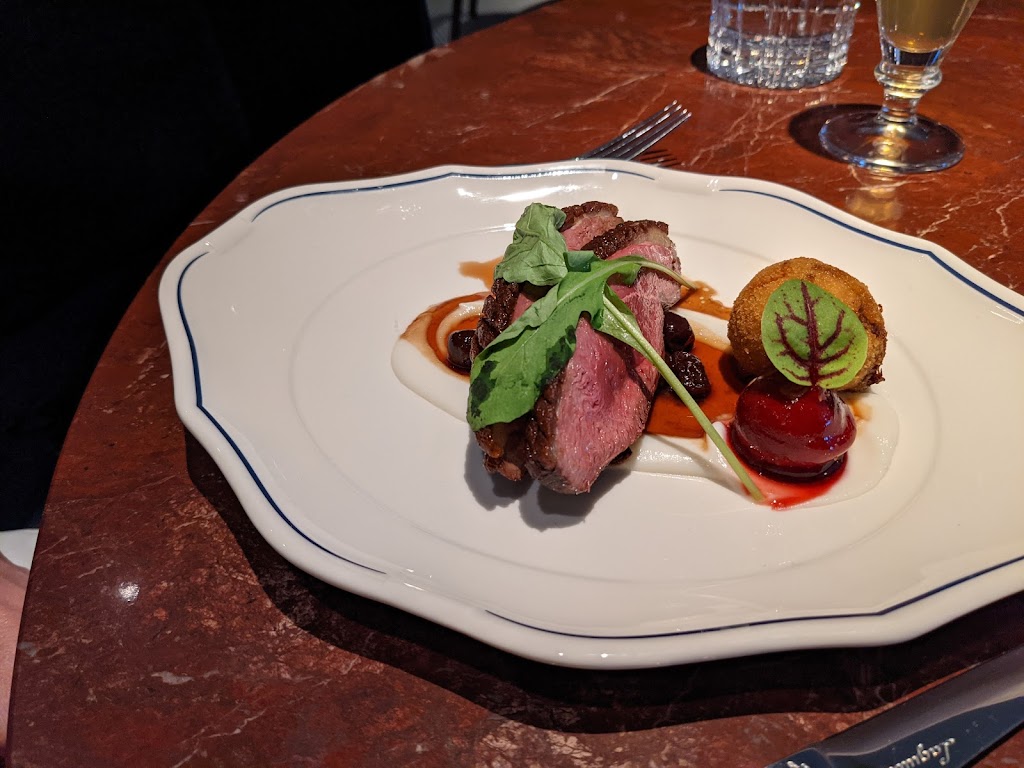 The Betty | restaurant | 374 East Paces Ferry Rd NE, Atlanta, GA 30305, USA | 8779846548 OR +1 877-984-6548