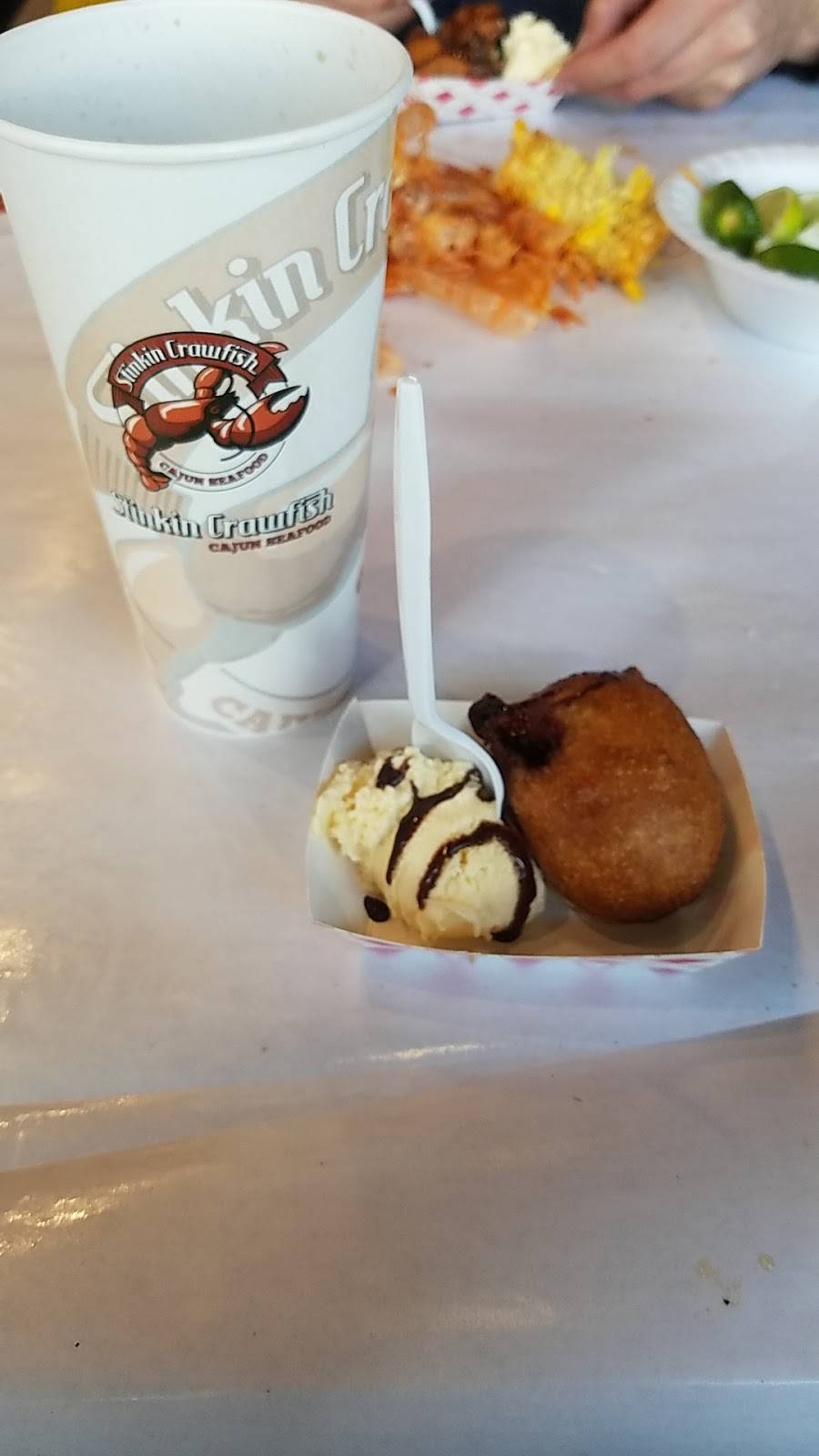 Stinkin Crawfish of Downey | restaurant | 4810, 8240 Firestone Blvd, Downey, CA 90241, USA | 5628620028 OR +1 562-862-0028