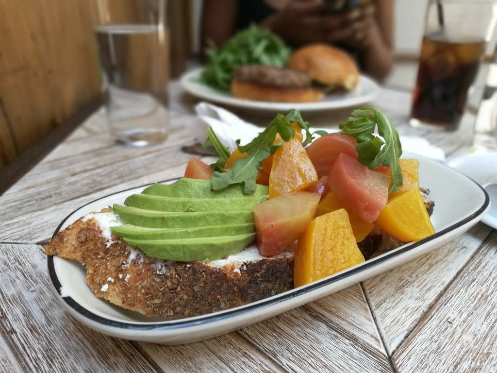 Sisters | restaurant | 900 Fulton St, Brooklyn, NY 11238, USA | 3477632537 OR +1 347-763-2537