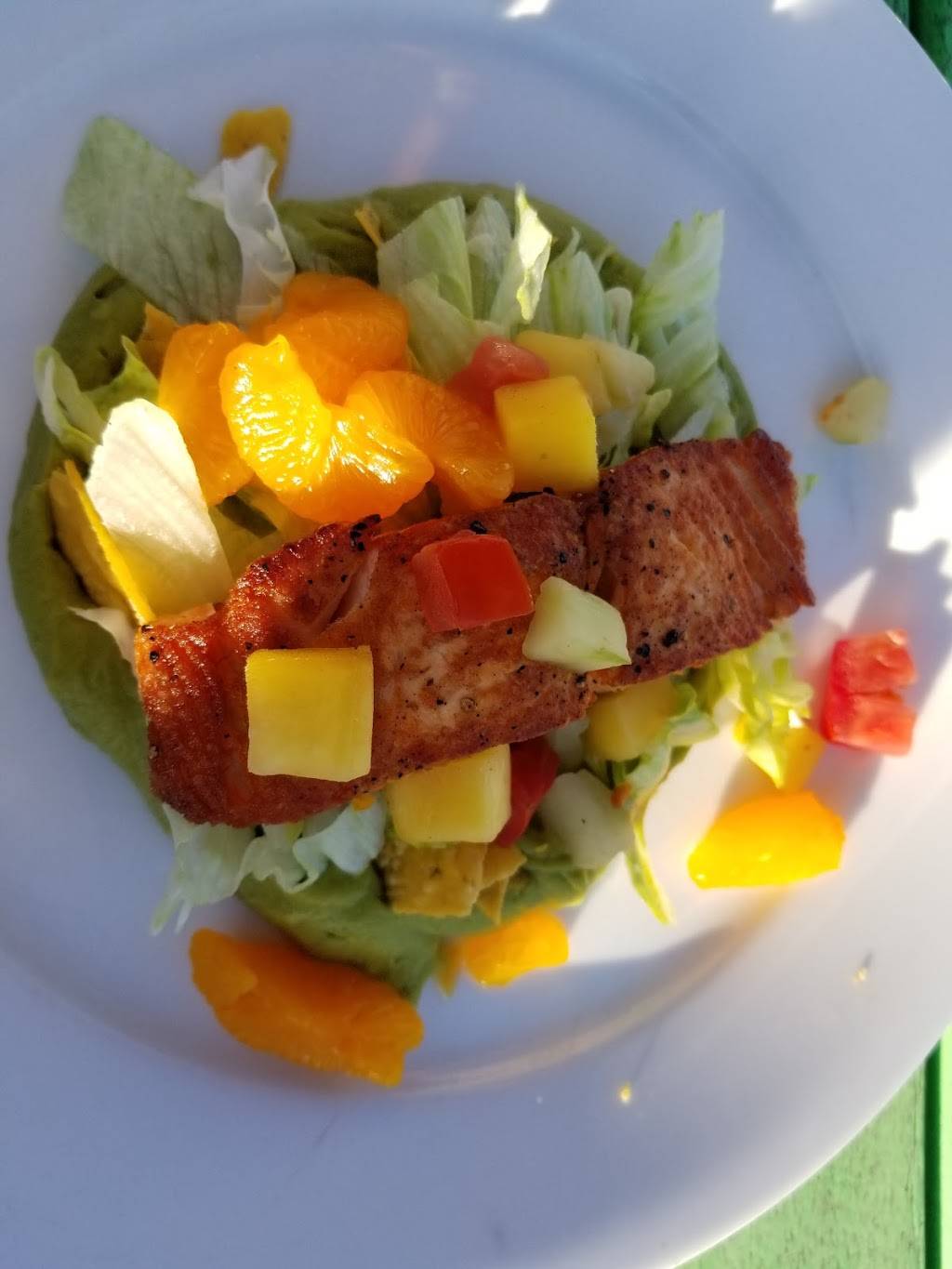 Tres Palms | restaurant | 16 East Ct, Babylon, NY 11702, USA | 6314821465 OR +1 631-482-1465