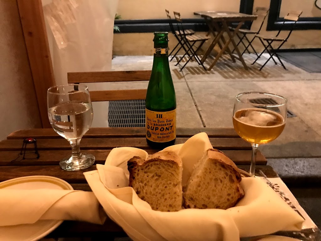 Bistro La Baia BYOB | restaurant | 1700 Lombard St, Philadelphia, PA 19146, USA | 2676871561 OR +1 267-687-1561