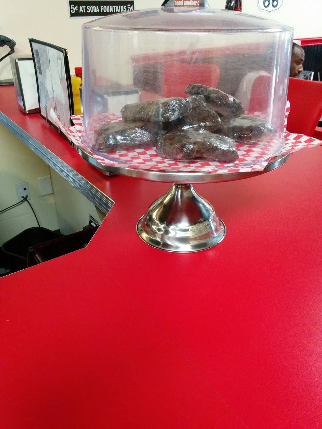 Market On Main St | restaurant | 312 12th St W, Bradenton, FL 34205, USA | 9412544973 OR +1 941-254-4973