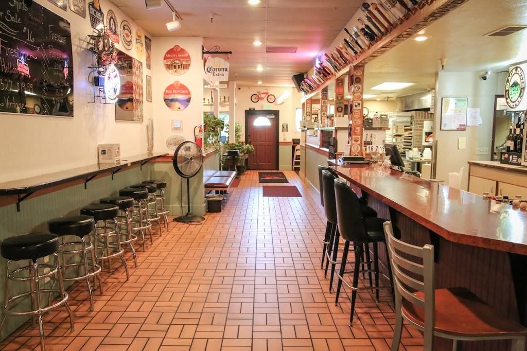 Danettes Brick Oven Pub | restaurant | 2875 Ray Lawyer Dr, Placerville, CA 95667, USA | 5306227420 OR +1 530-622-7420