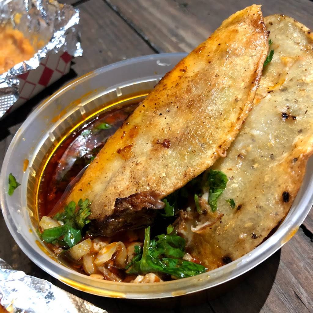 El Perrito ATX | restaurant | 1413 Webberville Rd, Austin, TX 78721, USA | 9157770361 OR +1 915-777-0361