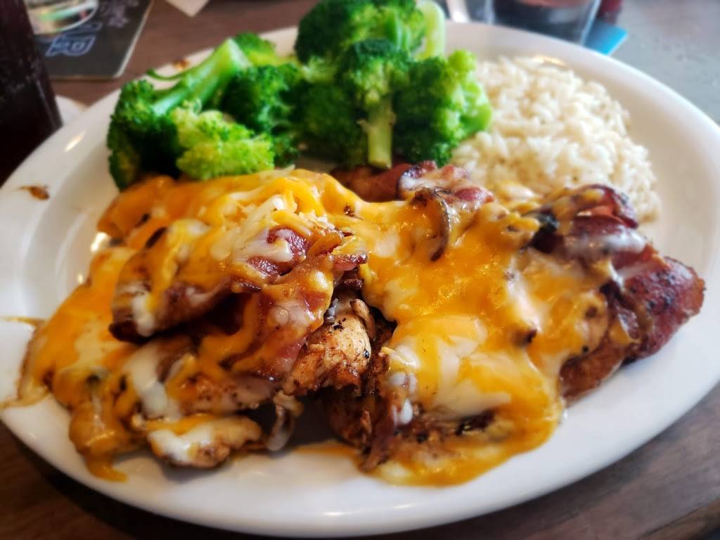 Beef O Bradys | restaurant | 8568 Gunn Hwy, Odessa, FL 33556, USA | 8139206525 OR +1 813-920-6525