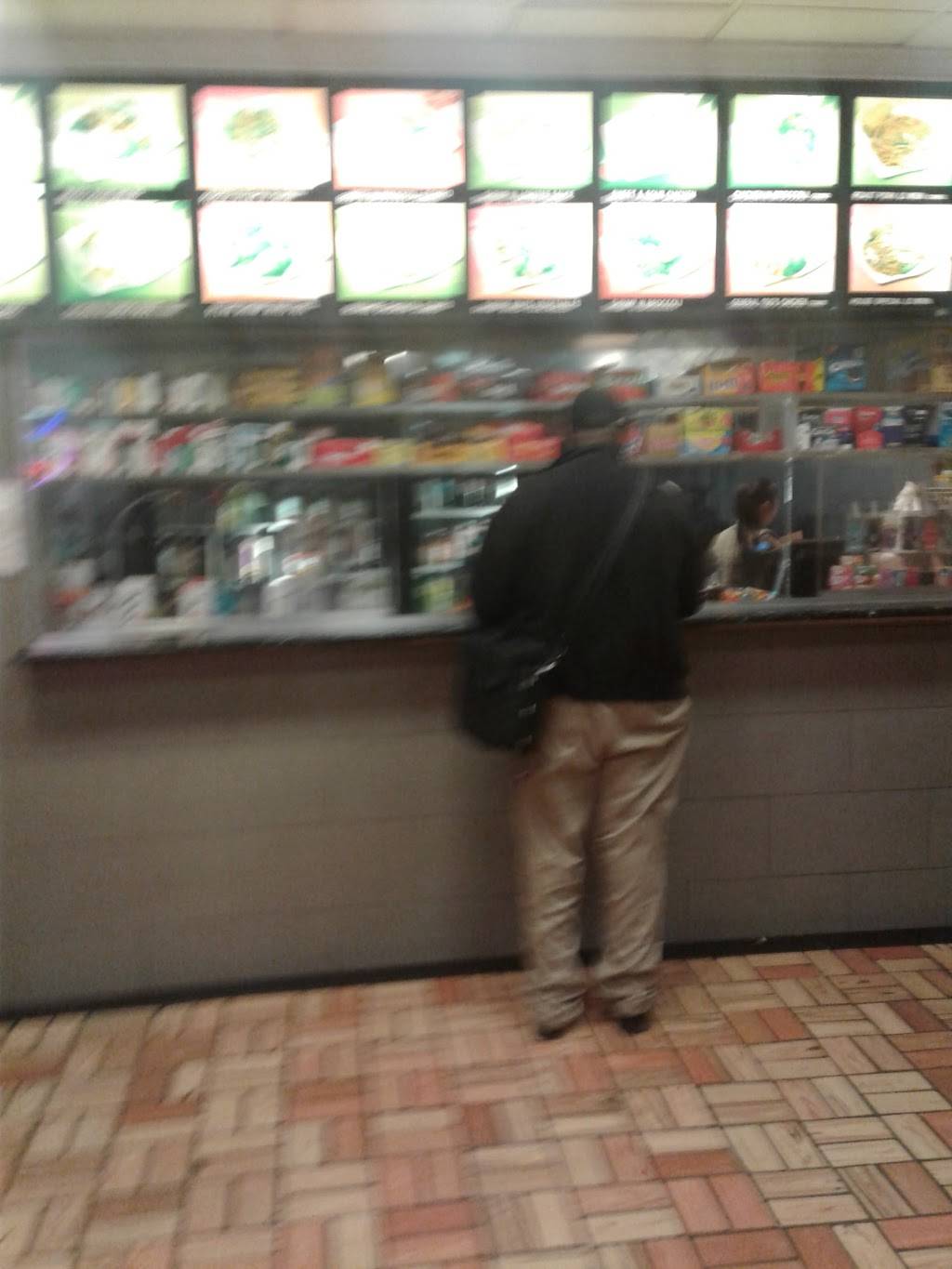 Great Wall | restaurant | 305 Broadway, Camden, NJ 08103, USA | 8563388897 OR +1 856-338-8897