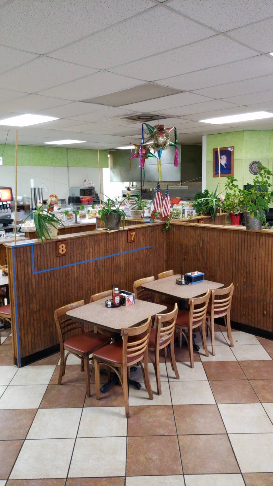 Tamales Mama tere | restaurant | 2526 Airline Dr, Houston, TX 77009, USA | 7134615683 OR +1 713-461-5683