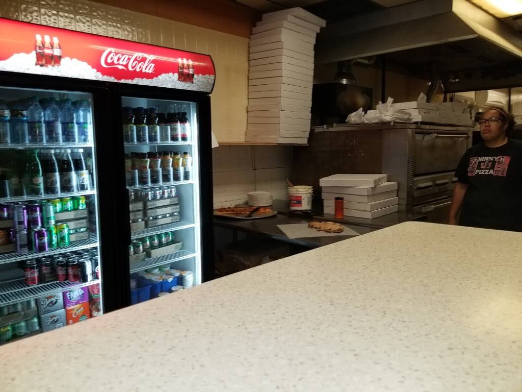 Johnnys Pizza Orangeville | restaurant | 283 Broadway, Orangeville, ON L9W 1L2, Canada | 5199429852 OR +1 519-942-9852