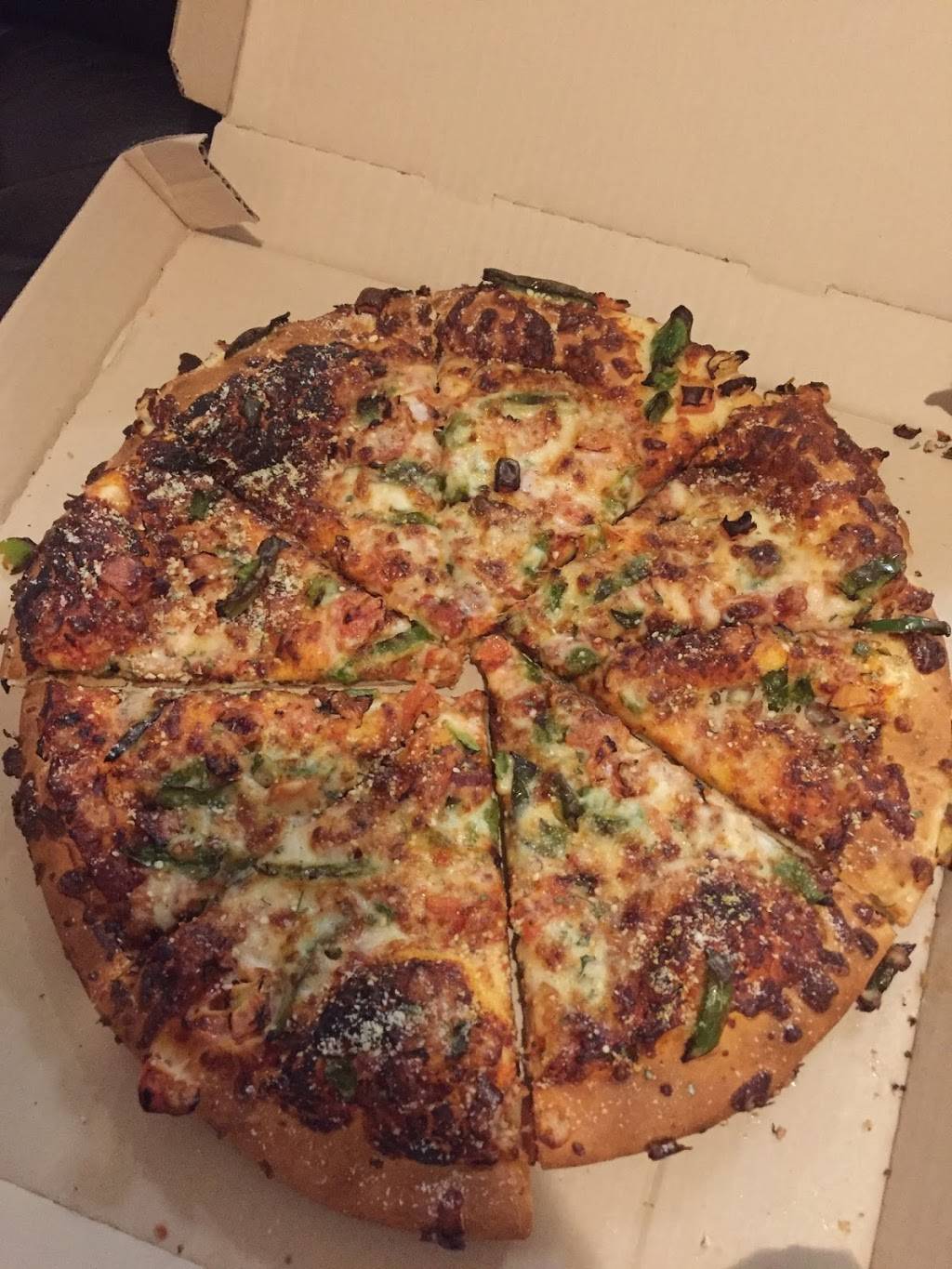 Pizza Hut | restaurant | 4211 Shelbyville Rd, Louisville, KY 40207, USA | 5028954318 OR +1 502-895-4318