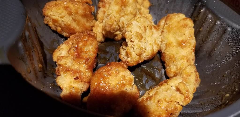 Pizza Hut | meal takeaway | 1613 Coalton Rd, Superior, CO 80027, USA | 3034945088 OR +1 303-494-5088