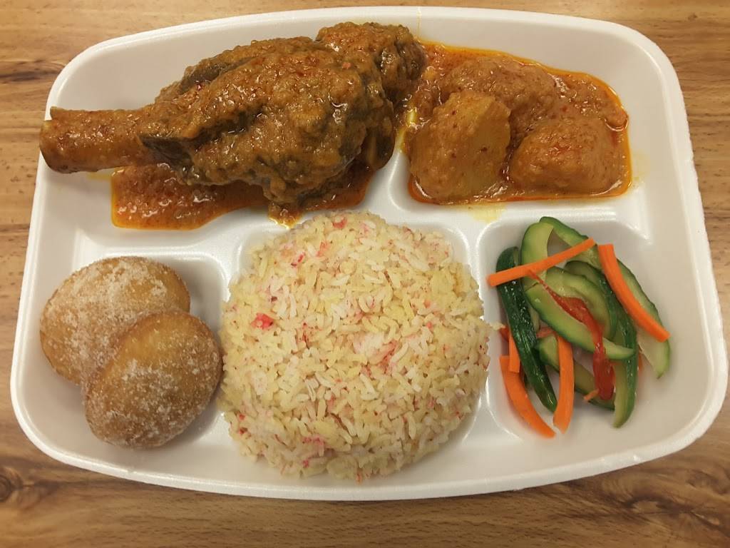 Asian Papayoyo | restaurant | 2020 W Wisconsin Ave, Milwaukee, WI 53233, USA | 4149351111 OR +1 414-935-1111