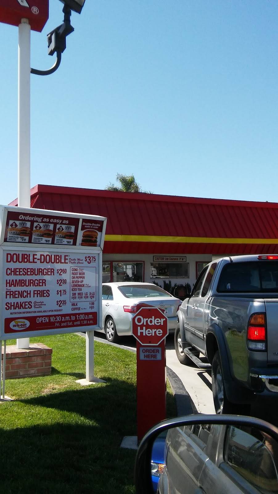 In-N-Out Burger | restaurant | 2235 S Mountain Ave, Ontario, CA 91761, USA | 8007861000 OR +1 800-786-1000