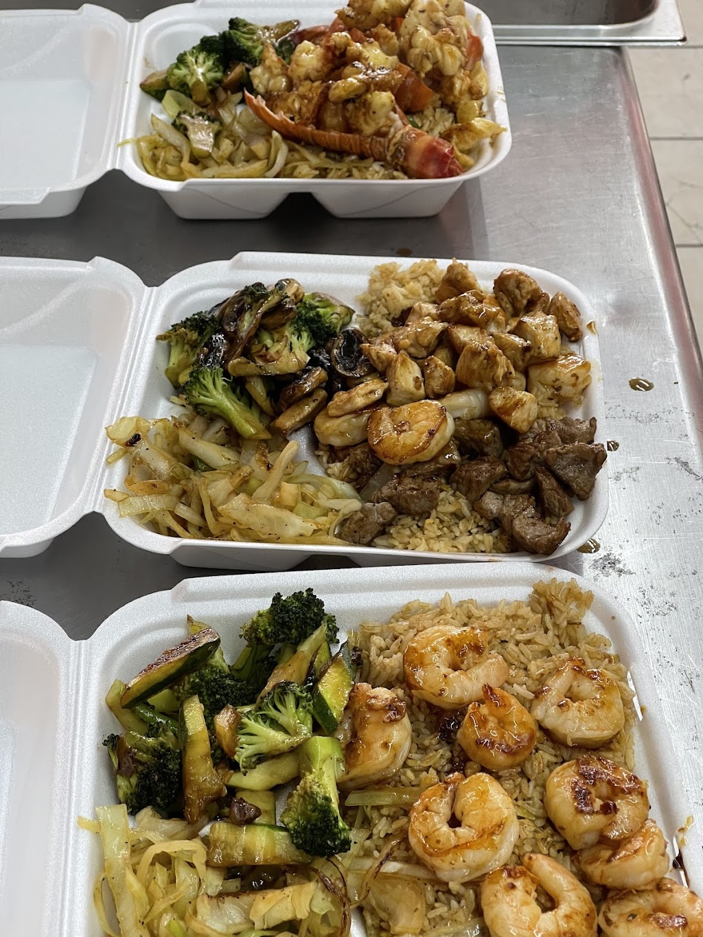 Hibachi Express | restaurant | 3347 E 93rd St, Cleveland, OH 44104, USA | 2164174752 OR +1 216-417-4752