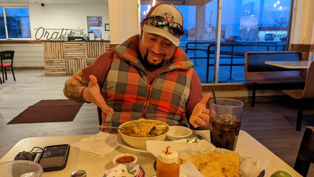 Oralias Taqueria | restaurant | 201 N Chicago Ave, Portales, NM 88130, USA | 5753563101 OR +1 575-356-3101