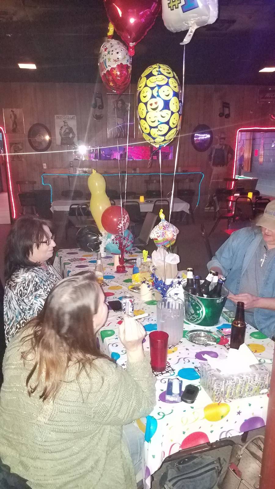 Darbys Food and Spirits | restaurant | 4895 S Pine St, Spartanburg, SC 29302, USA | 8646999985 OR +1 864-699-9985