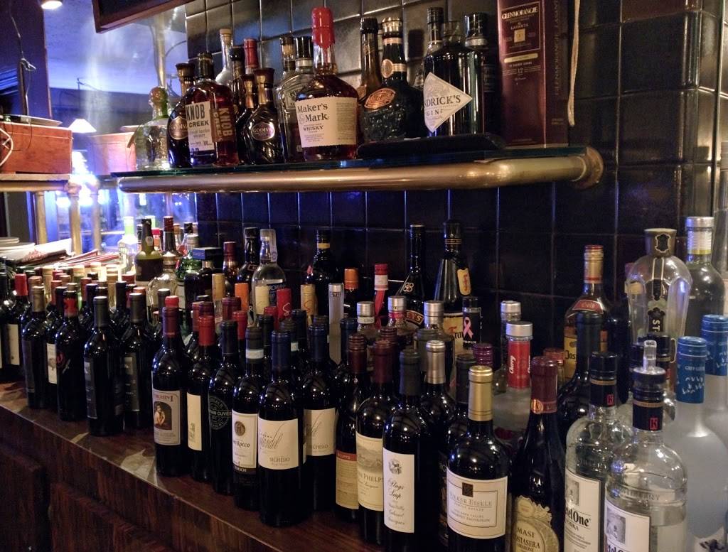 Boodles Restaurant | restaurant | 935 W Eleven Mile Rd, Madison Heights, MI 48071, USA | 2483995960 OR +1 248-399-5960