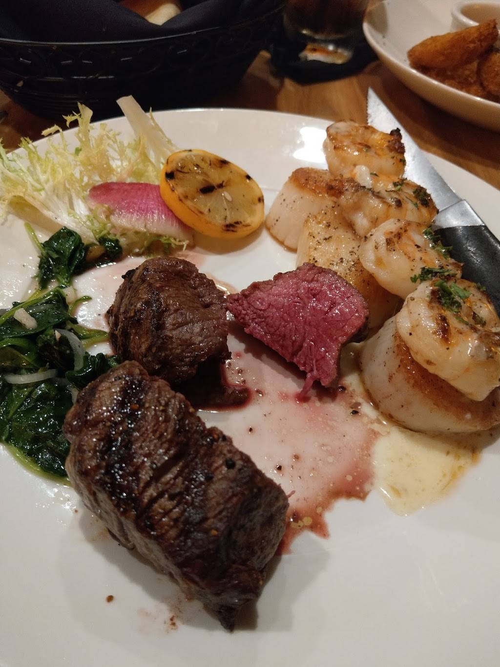 The Tree Steakhouse and Oak Bar | restaurant | 11362 San Jose Blvd, Jacksonville, FL 32223, USA | 9042620006 OR +1 904-262-0006