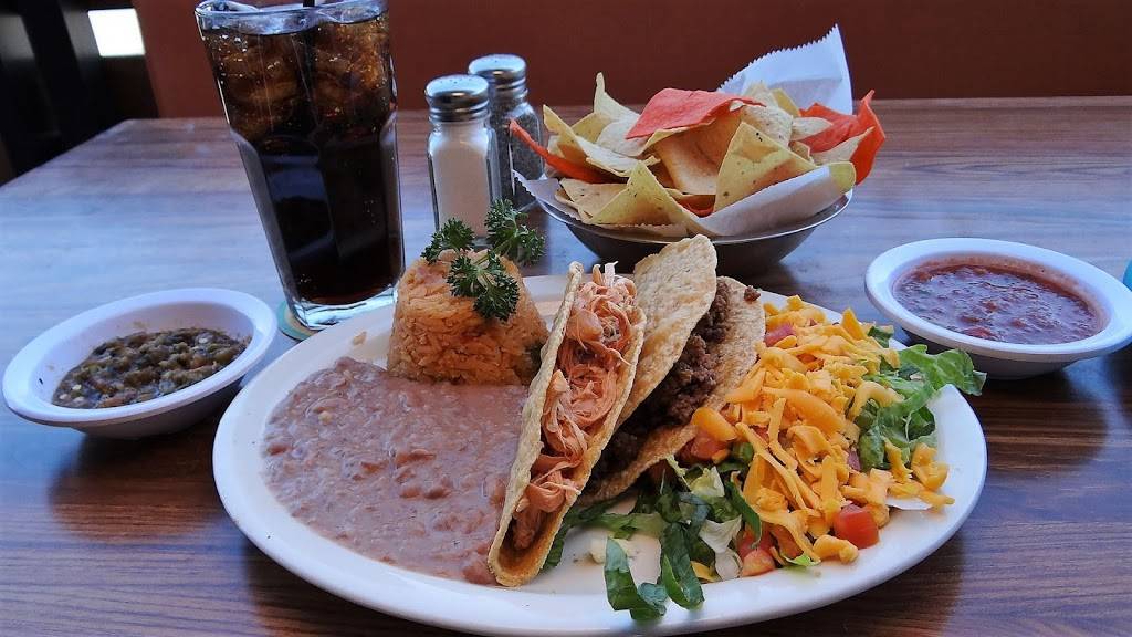 Mannys Lakewood | restaurant | 6465 E Mockingbird Ln, Dallas, TX 75214, USA | 2148241616 OR +1 214-824-1616