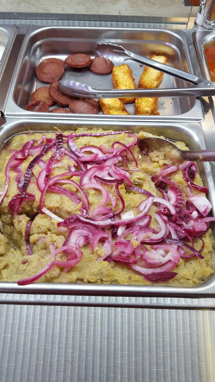 J&J Restaurant | restaurant | 244 Grand Ave, New Haven, CT 06513, USA | 4752388020 OR +1 475-238-8020