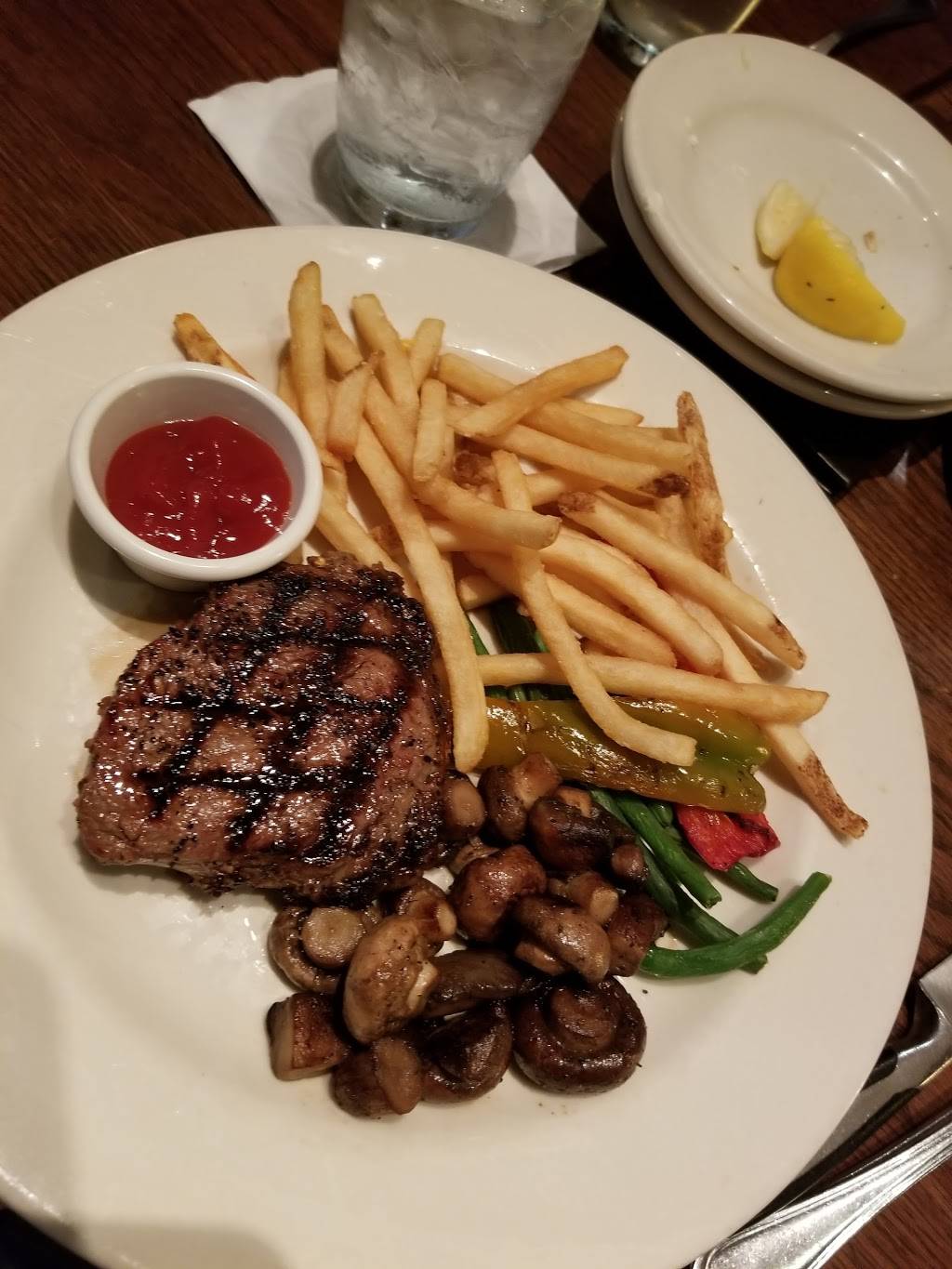 The Keg Steakhouse + Bar - Arlington | restaurant | 4001 Arlington Highlands Blvd, Arlington, TX 76018, USA | 8174653700 OR +1 817-465-3700
