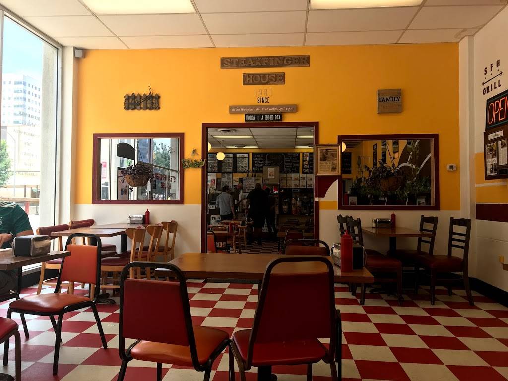 Steakfinger House | restaurant | 403 S Boulder Ave, Tulsa, OK 74103, USA | 9185840454 OR +1 918-584-0454