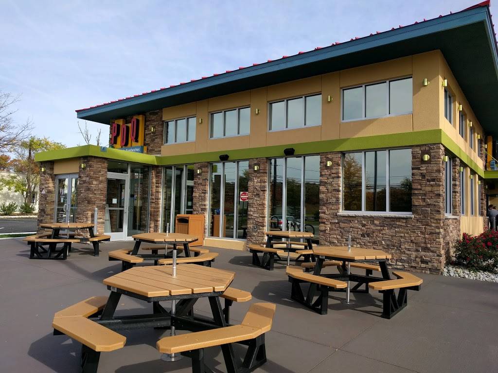 PDQ Restaurant | restaurant | 614 Haddonfield Rd, Cherry Hill, NJ 08002, USA | 8563353239 OR +1 856-335-3239