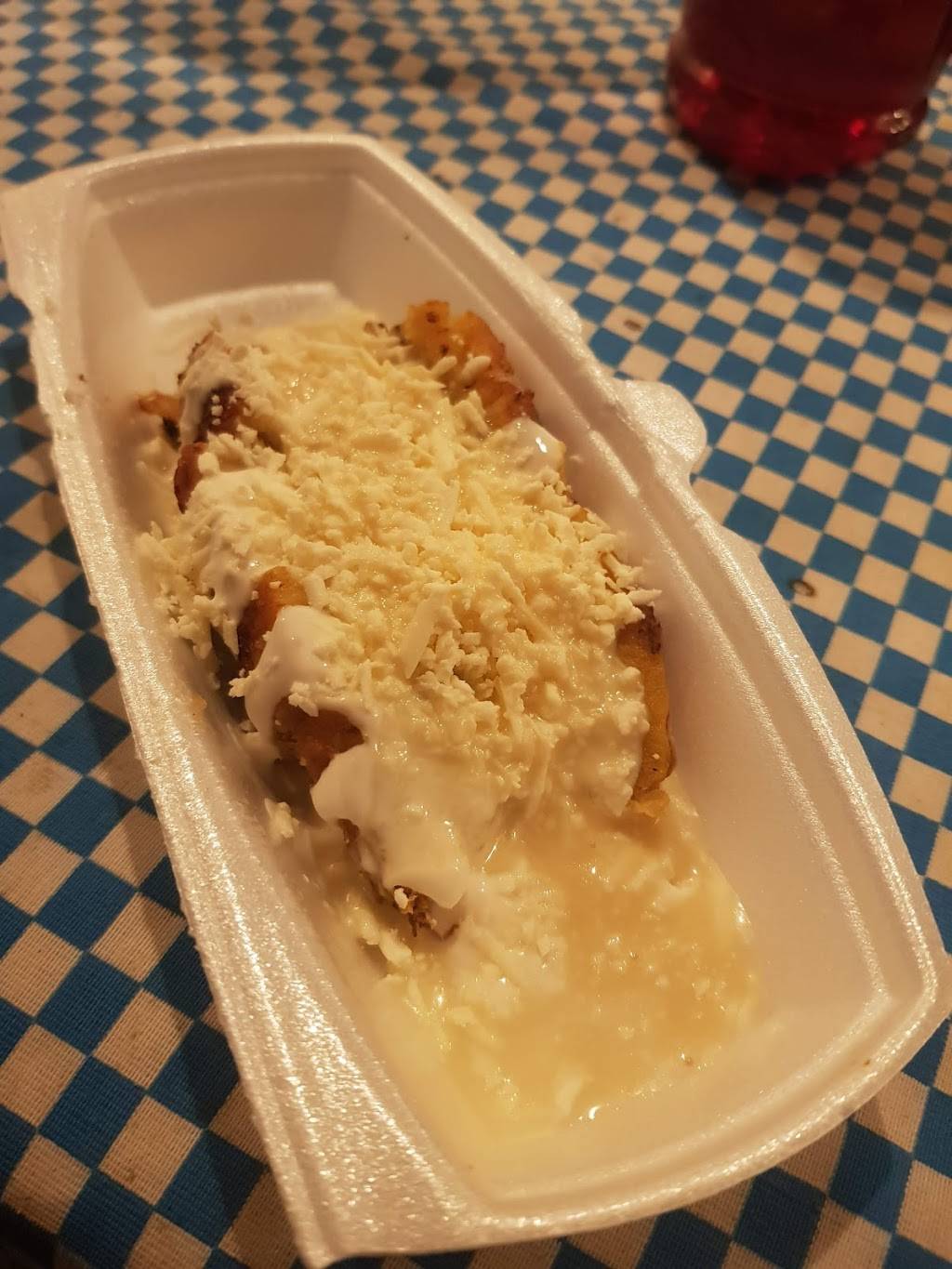 Tlayudas oaxaqueñas | restaurant | Paseos del Florido Calif, 22237 Tijuana, B.C., Mexico | 015571100815 OR +52 55 7110 0815