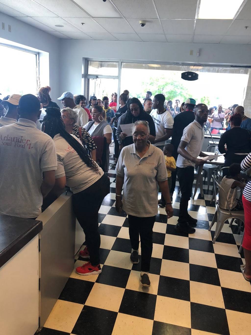 Arlanderz Soul Food | restaurant | W186N9539 Bancroft Dr, Menomonee Falls, WI 53051, USA | 2624157129 OR +1 262-415-7129