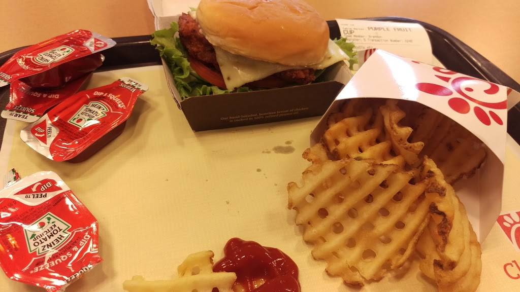 Chick-fil-A | restaurant | 3640 Grand Ave, Chino Hills, CA 91709, USA | 9096284000 OR +1 909-628-4000