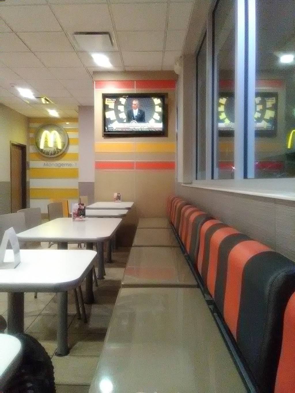 McDonalds | cafe | 2605 S Military Trail, West Palm Beach, FL 33415, USA | 5612092520 OR +1 561-209-2520