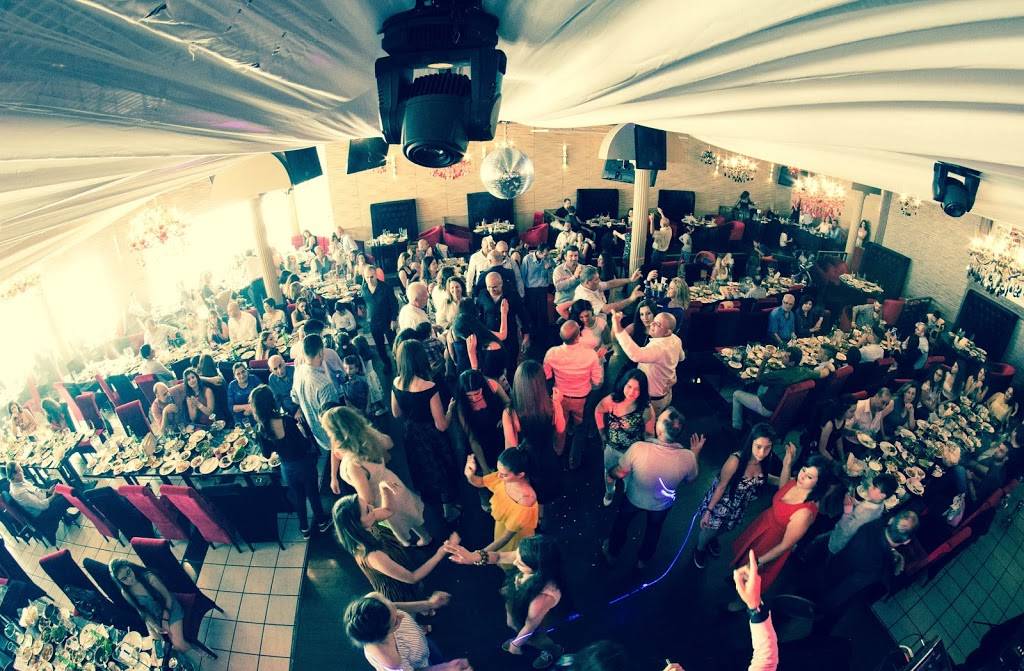 Layali Ambrosia | restaurant | 5835 Dixie Rd, Mississauga, ON L4W 4V7, Canada | 9056704744 OR +1 905-670-4744