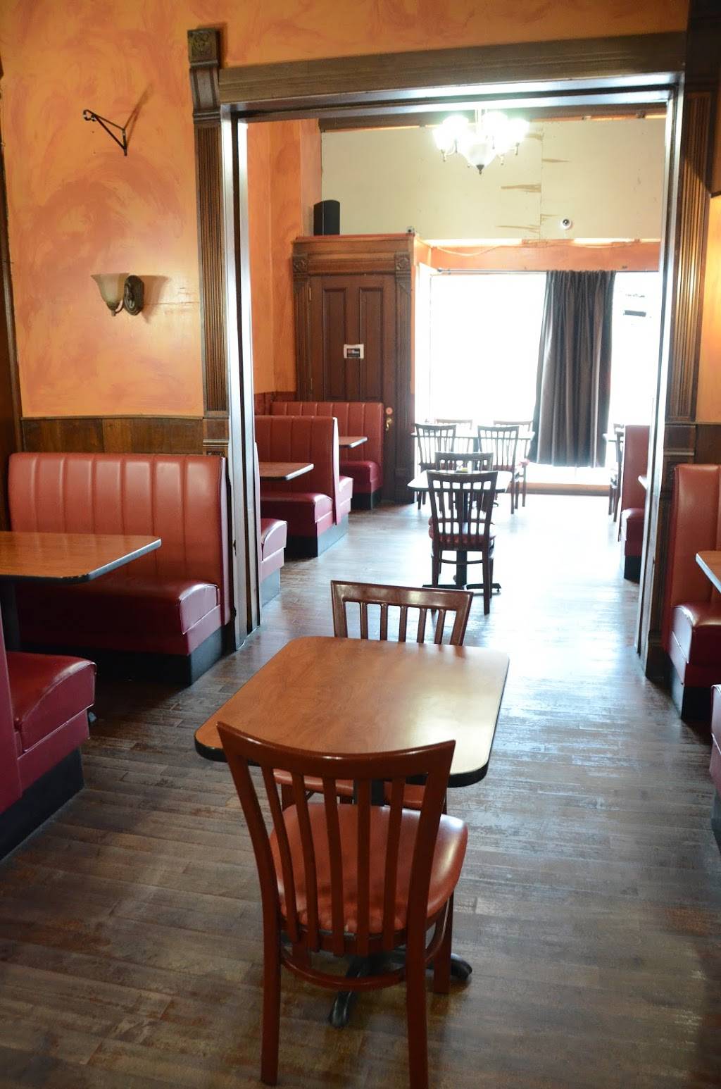 Tequila Grill | restaurant | 112 N Market St, Ottumwa, IA 52501, USA | 6419549665 OR +1 641-954-9665