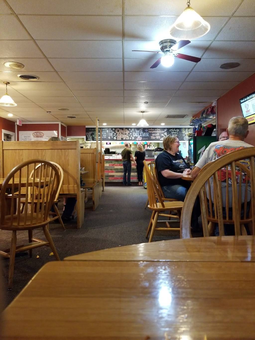 Macs Pizza Shack | restaurant | 0855, 2307 Milton Ave, Janesville, WI 53545, USA | 6087564191 OR +1 608-756-4191