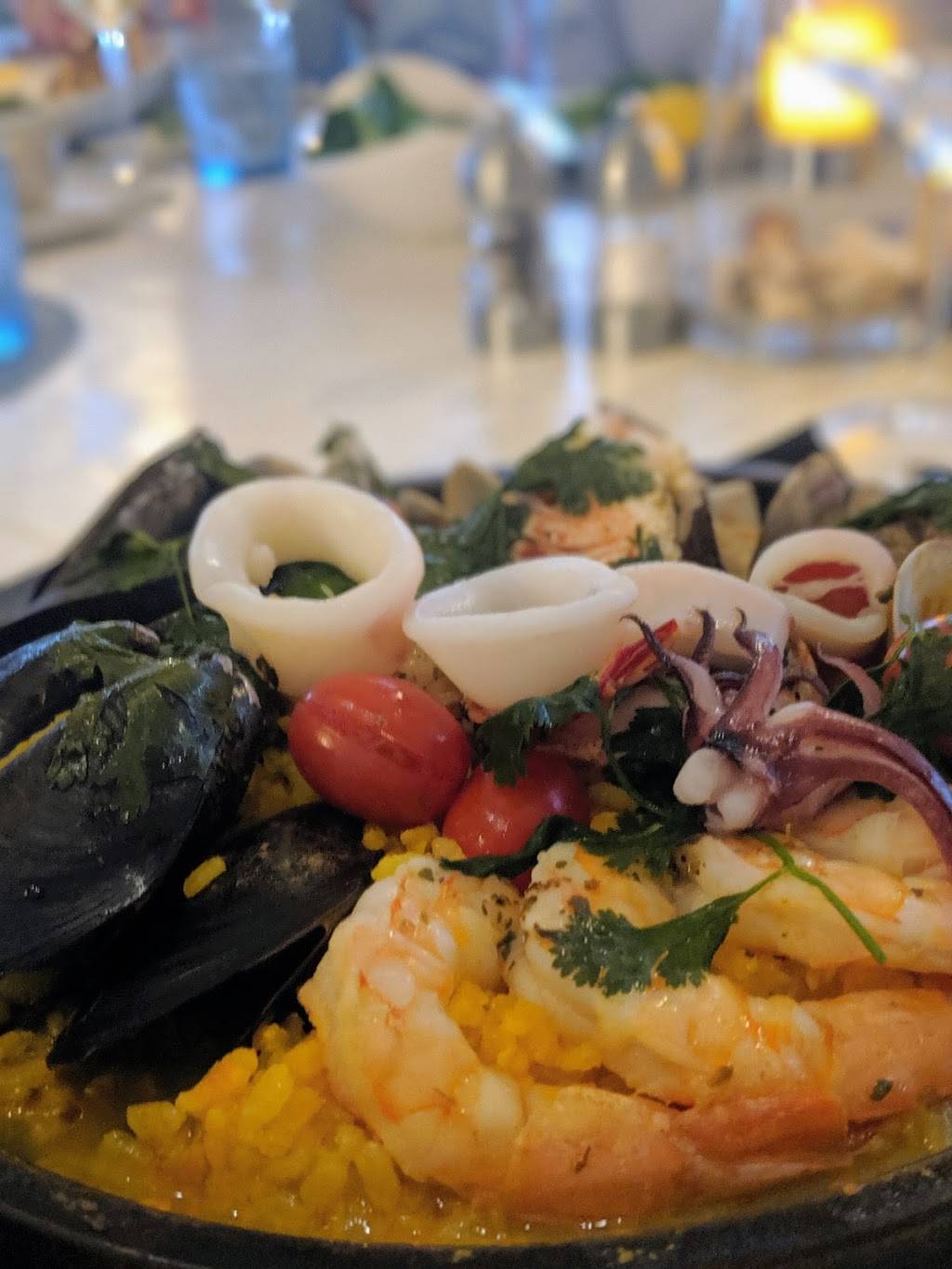 Beach Grill Private Club | restaurant | 35 Ocean Reef Dr, Key Largo, FL 33037, USA | 3053672611 OR +1 305-367-2611