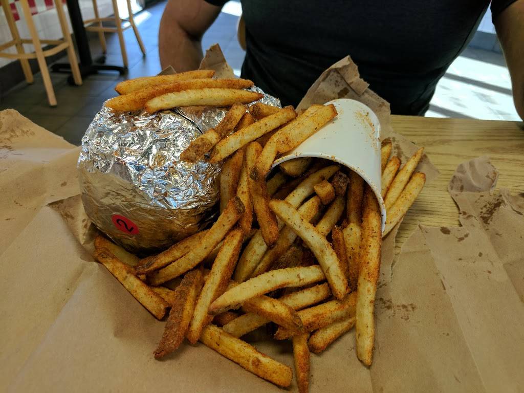 Five Guys | meal takeaway | 487 N Moorpark Rd, Thousand Oaks, CA 91360, USA | 8054960173 OR +1 805-496-0173
