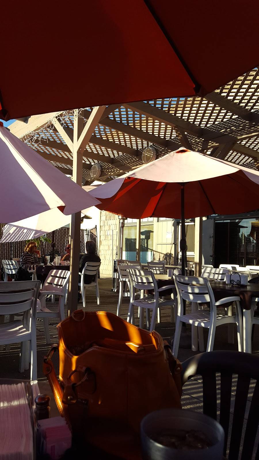 Rosas Mexican Food | restaurant | 1075 S Mission Rd suite a, Fallbrook, CA 92028, USA | 7607288006 OR +1 760-728-8006