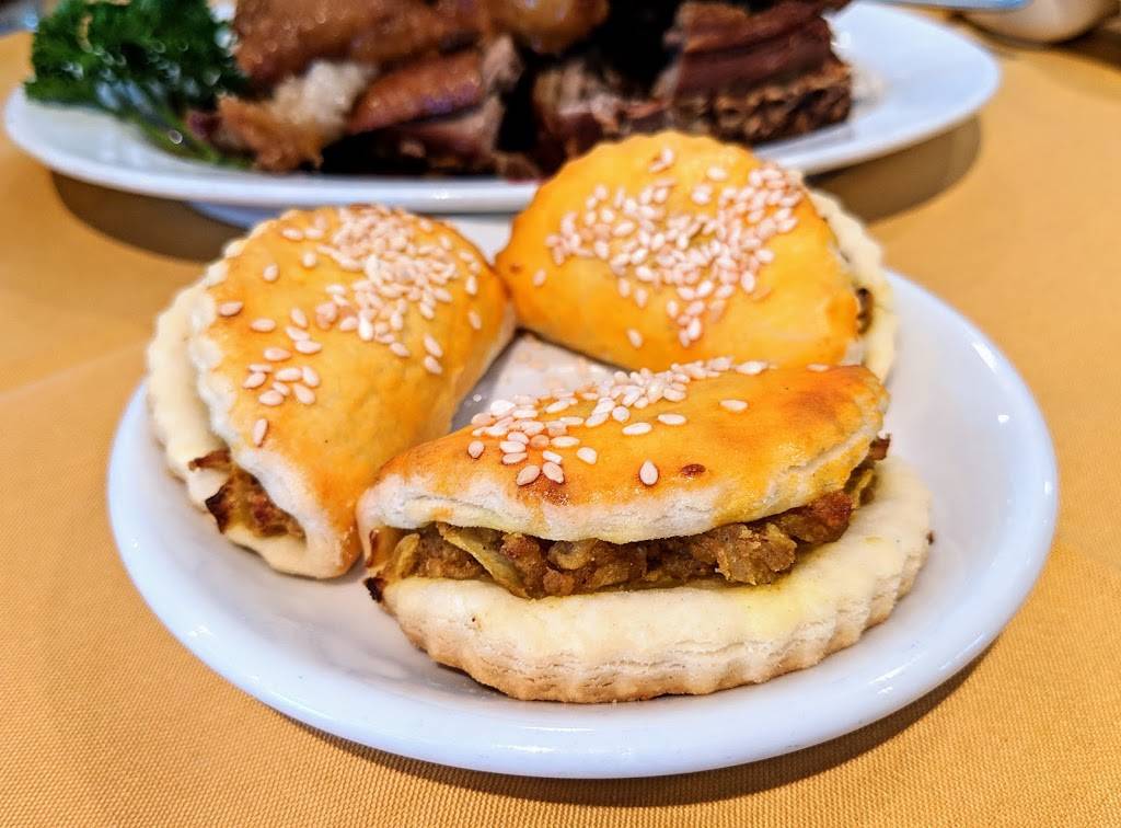 China Pavilion | restaurant | 1202 Chapala St, Santa Barbara, CA 93101, USA | 8055606028 OR +1 805-560-6028