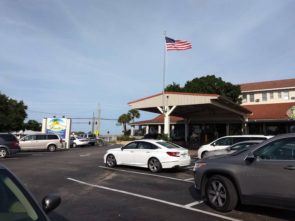Dimitris Restaurant, Pizza Kitchen and Its 5 Oclock Somewhere  | restaurant | 2710 Kenilworth Blvd, Sebring, FL 33870, USA | 8633857323 OR +1 863-385-7323