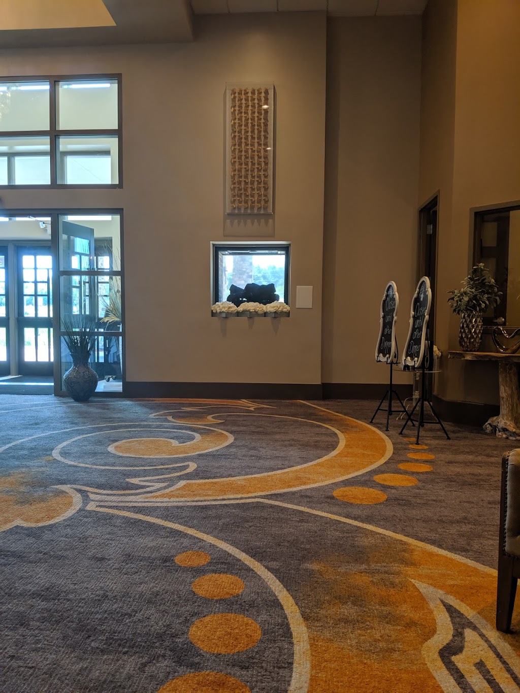 avante banquet hall | restaurant | 1054 Northwest Hwy, Fox River Grove, IL 60021, USA | 8472871006 OR +1 847-287-1006