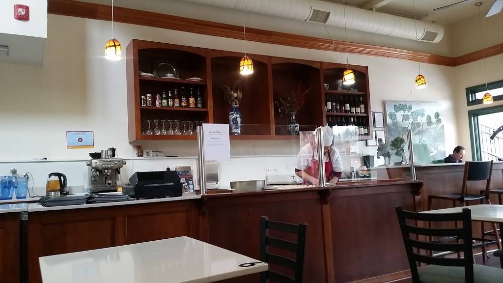 Liu Mandarin Kitchen | restaurant | 167 Sacramento St, Auburn, CA 95603, USA | 5307454098 OR +1 530-745-4098