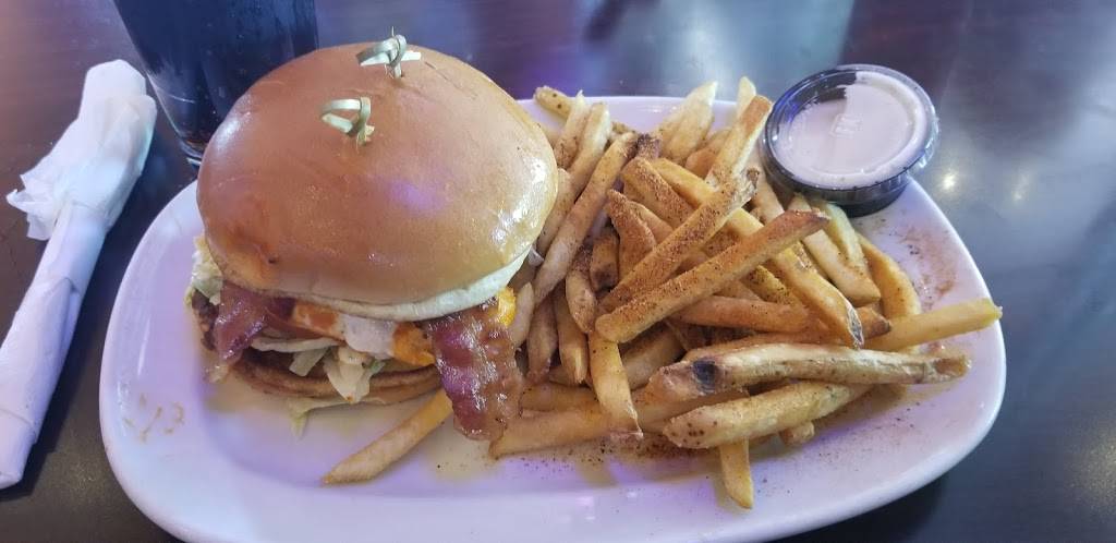 Buffalo Wings & Rings | restaurant | 16715 Orchard Stone Run, Charlotte, NC 28277, USA | 7045439464 OR +1 704-543-9464