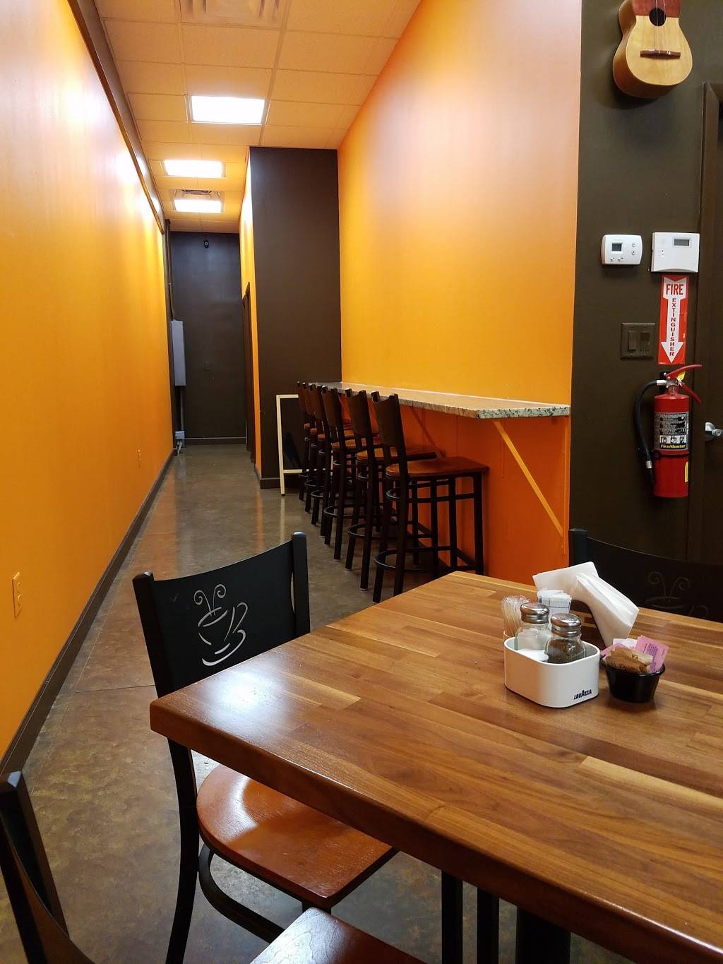 Naguará Karepas | restaurant | 2751 South Chickasaw Trail Suite 101 Suite 101, Orlando, FL 32829, USA | 4076684957 OR +1 407-668-4957