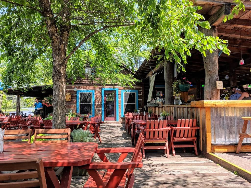 River Deck | restaurant | 15648 W County Road B, Hayward, WI 54843, USA | 7156345115 OR +1 715-634-5115