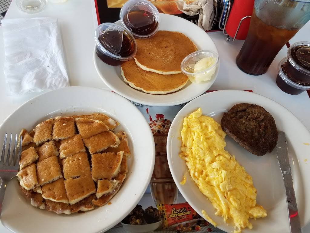 Steak n Shake | restaurant | 253 Goodman Rd W, Southaven, MS 38671, USA | 6623492923 OR +1 662-349-2923