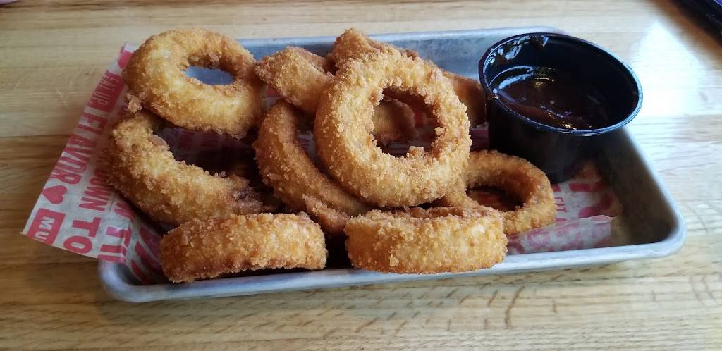 Applebees Grill + Bar | restaurant | 1040 N Kinzie Ave, Bradley, IL 60915, USA | 8159360571 OR +1 815-936-0571