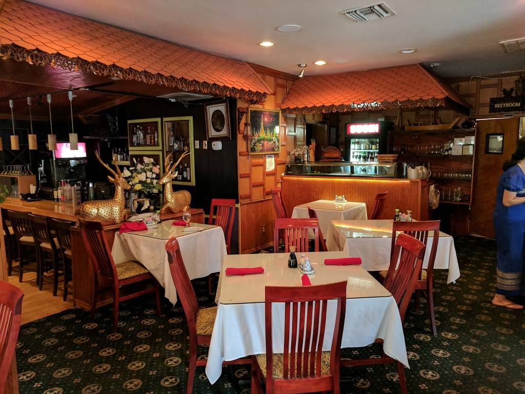 Royal Palace Thai Restaurant | restaurant | 811 S Howard Ave, Tampa, FL 33606, USA | 8132585893 OR +1 813-258-5893